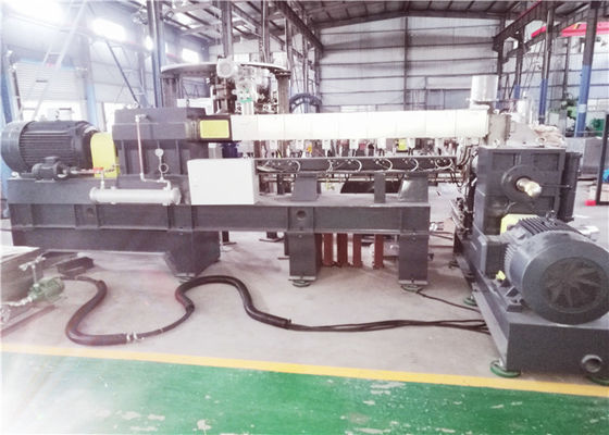 China Pvc de dos fases industrial del extrusor 500kg/hr que compone la máquina muy eficiente proveedor
