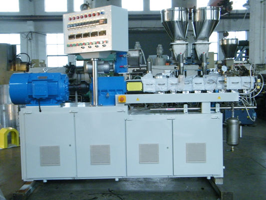 China Extrusor de tornillo del gemelo de la escala de laboratorio, máquina 5-10kg/hr del extrusor del laboratorio proveedor